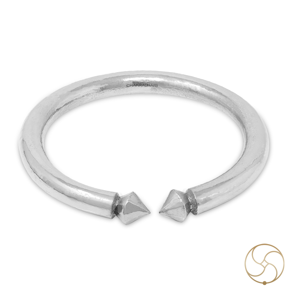 999 Bhojya Ranga Ghumti Bangle for Men