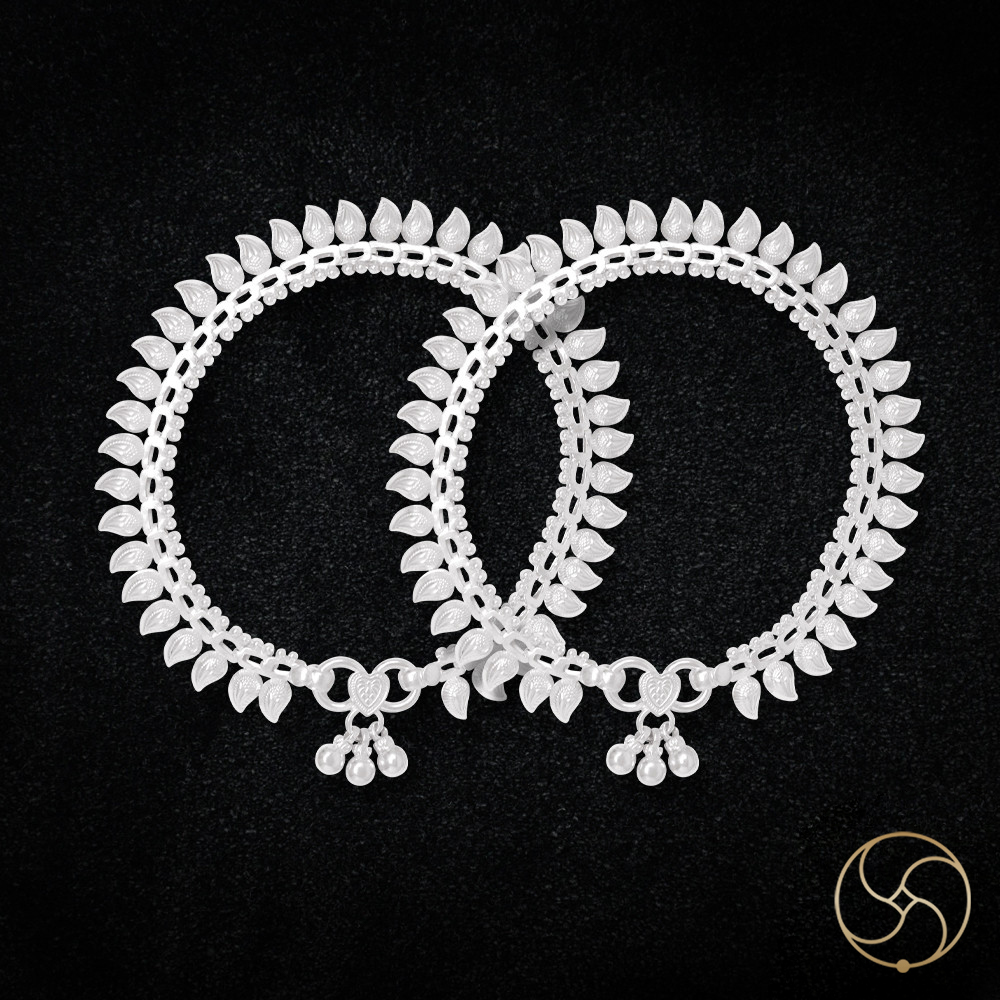 996 Silver Kacchi Kairi Payal