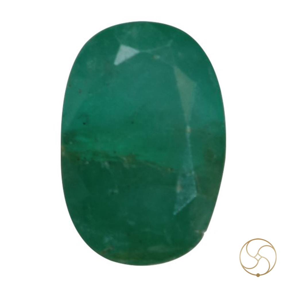 0285 Carats Emerald Gemstone With Ring Or Pendant   