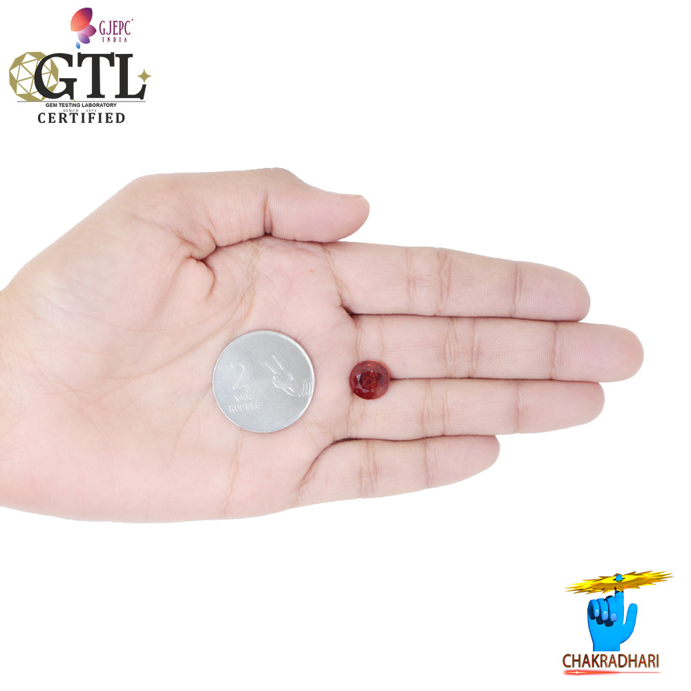 472 Carat Garnet Gemstone With Ring Or Pendant   