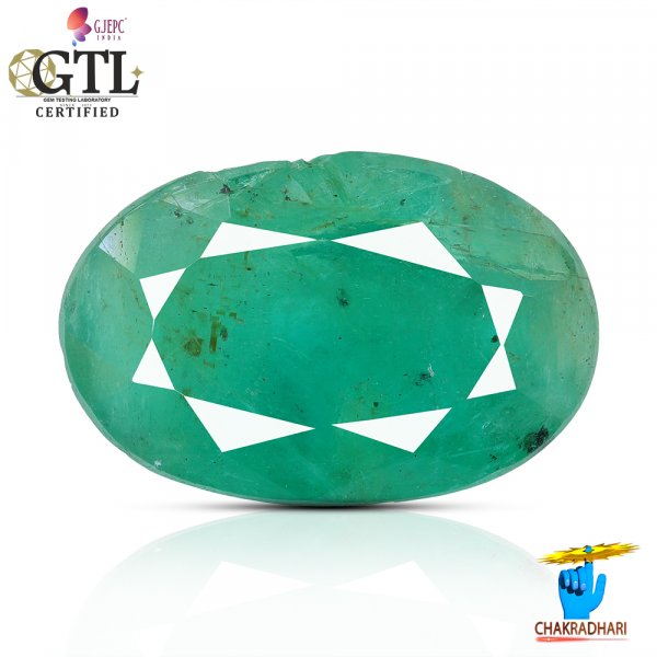 Image of 04.76 Carats Emerald Gemstone With Ring Or Pendant – पन्ना रत्न