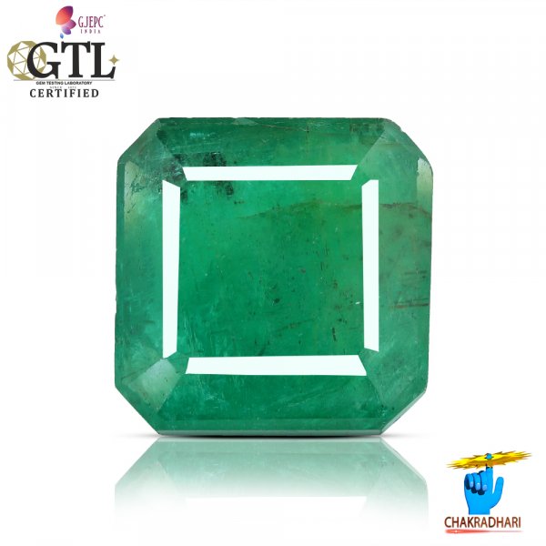 Image of 04.33 Carats Emerald Gemstone With Ring Or Pendant – पन्ना रत्न