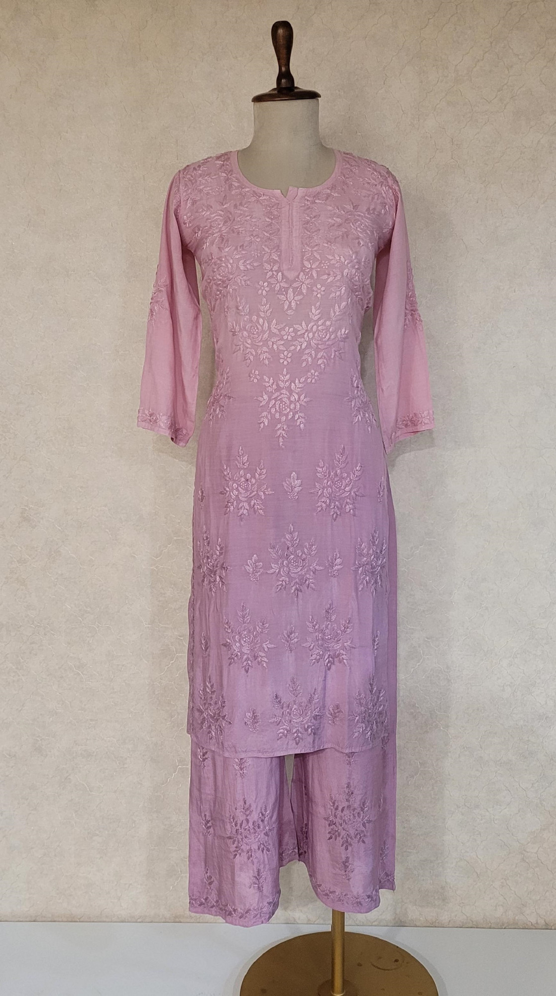 Ombre Muslin Chikankari Kurta & Pant Set