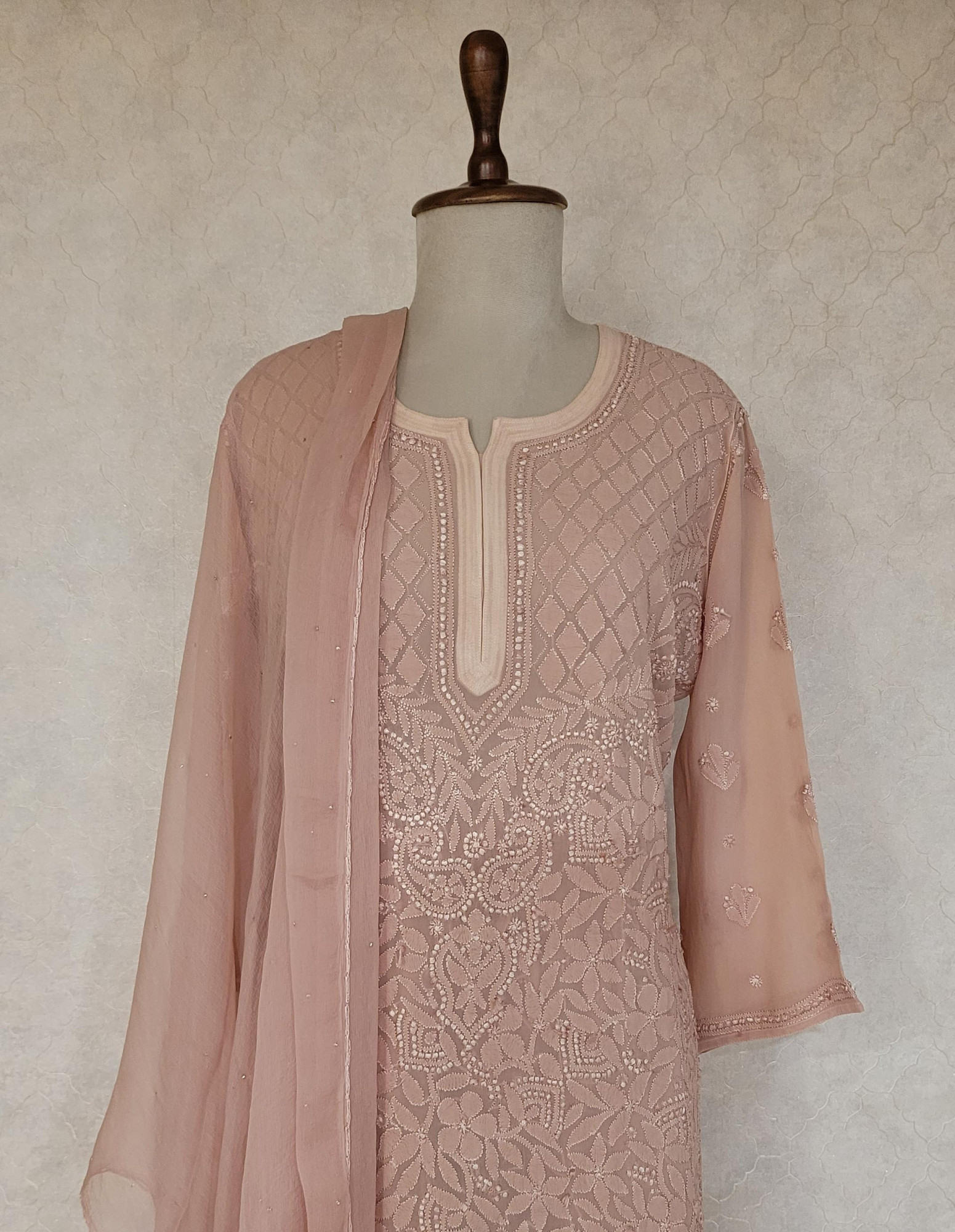 Dusty Rose Viscose Pure Georgette Chikankari Kurta Set