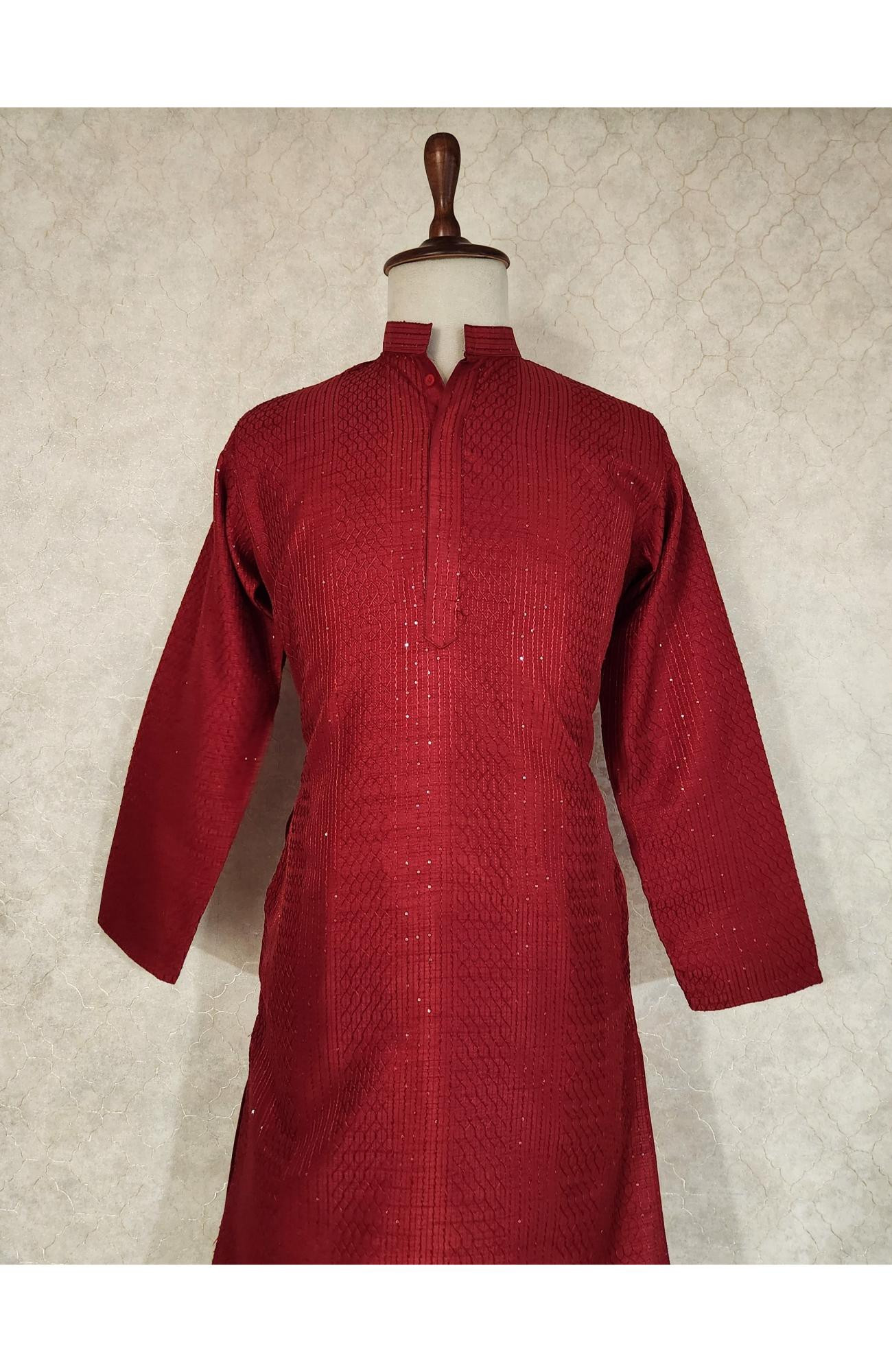 Red Raw Slik Hakoba Kurta Set