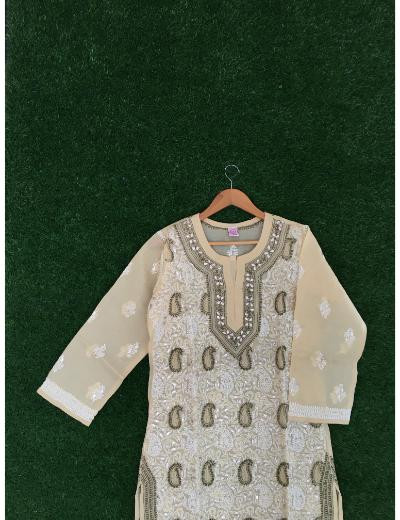 Chhangamal Hand Embroidered Peach Colour Cotton Chikankari kurti