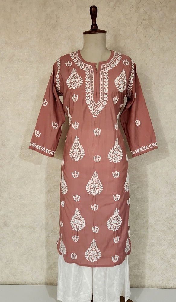 Chhangamal Hand-Embroidered Dusty Rose Cotton Chikankari Kurti