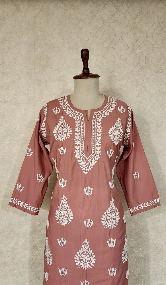 Chhangamal Hand-Embroidered Dusty Rose Cotton Chikankari Kurti