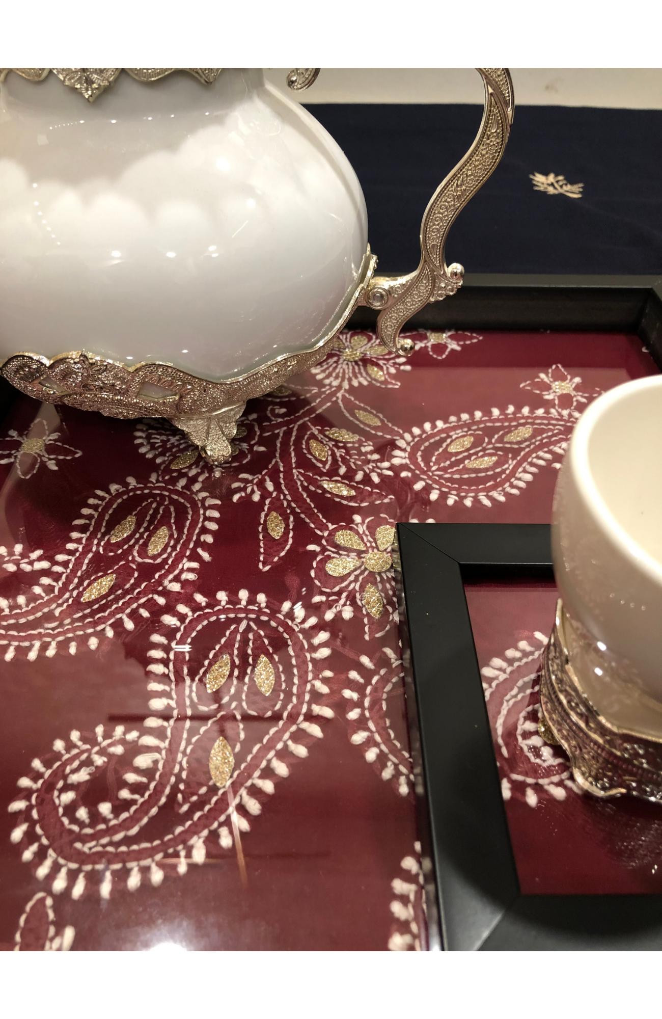Red Georgette Chikankari Coaster Set
