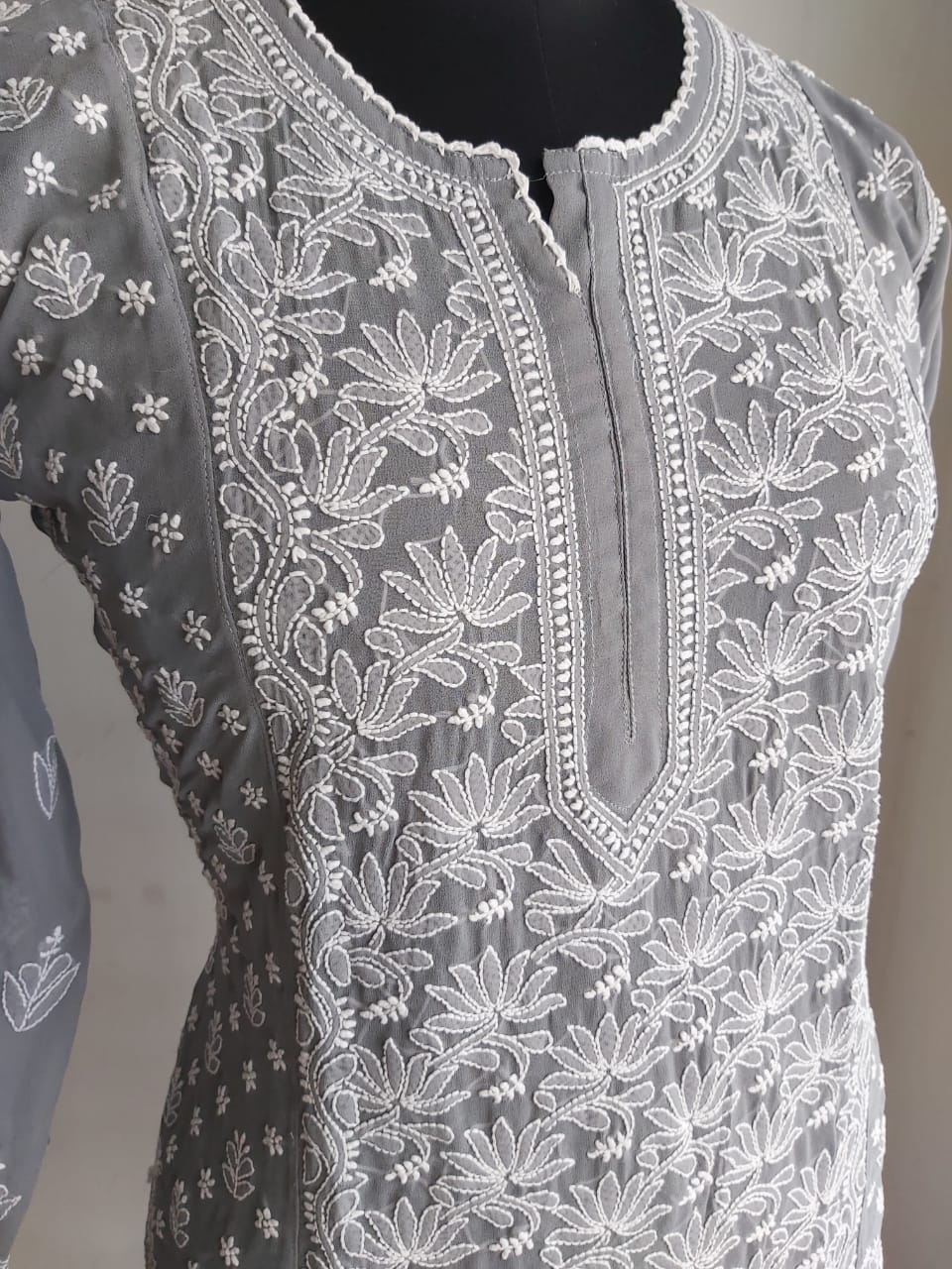 Georgette Jaal Kurti