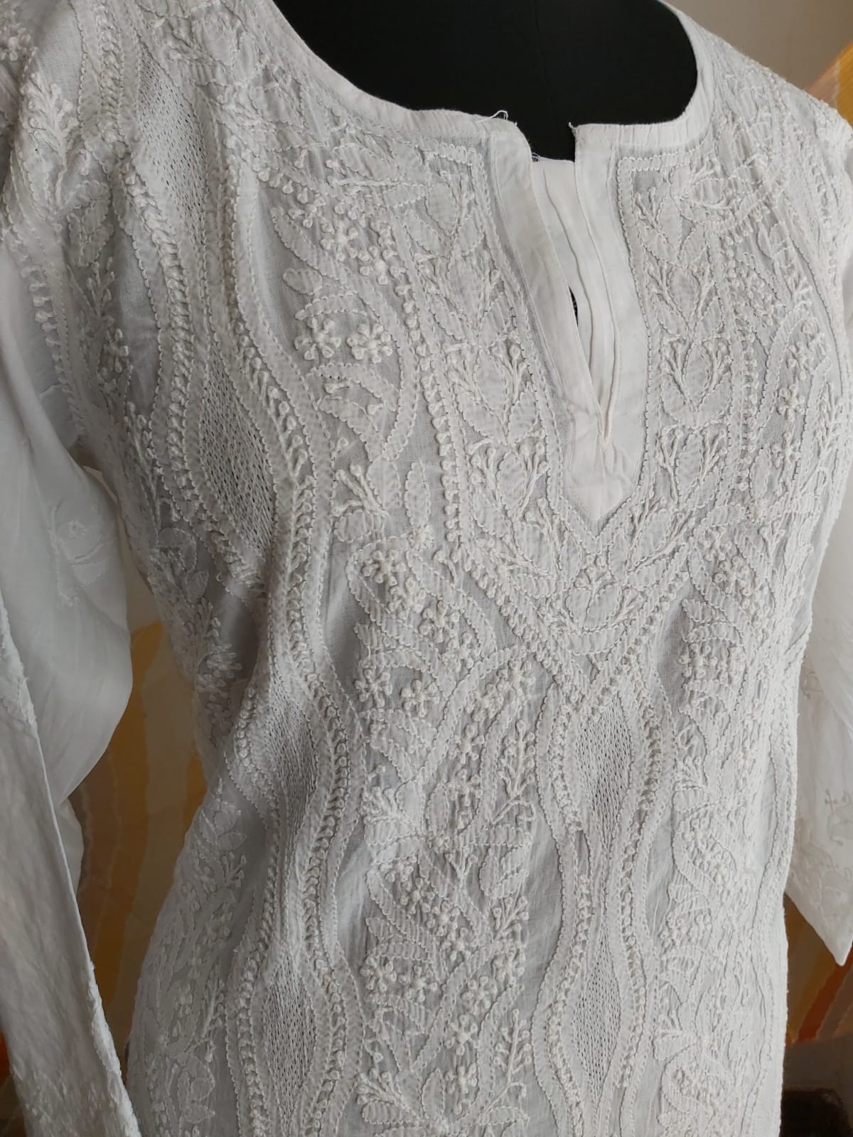 White Malmal Kurti