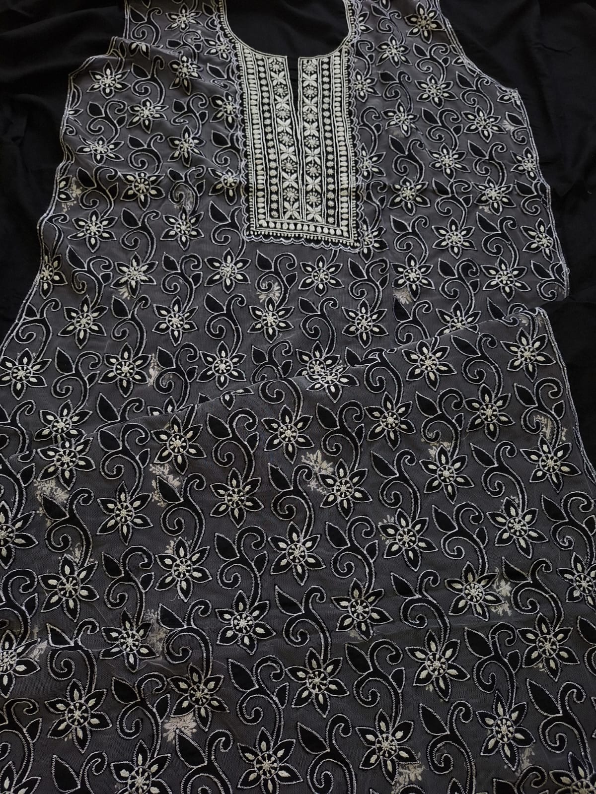 Cotton Kurta and dupatta set with Cutwork