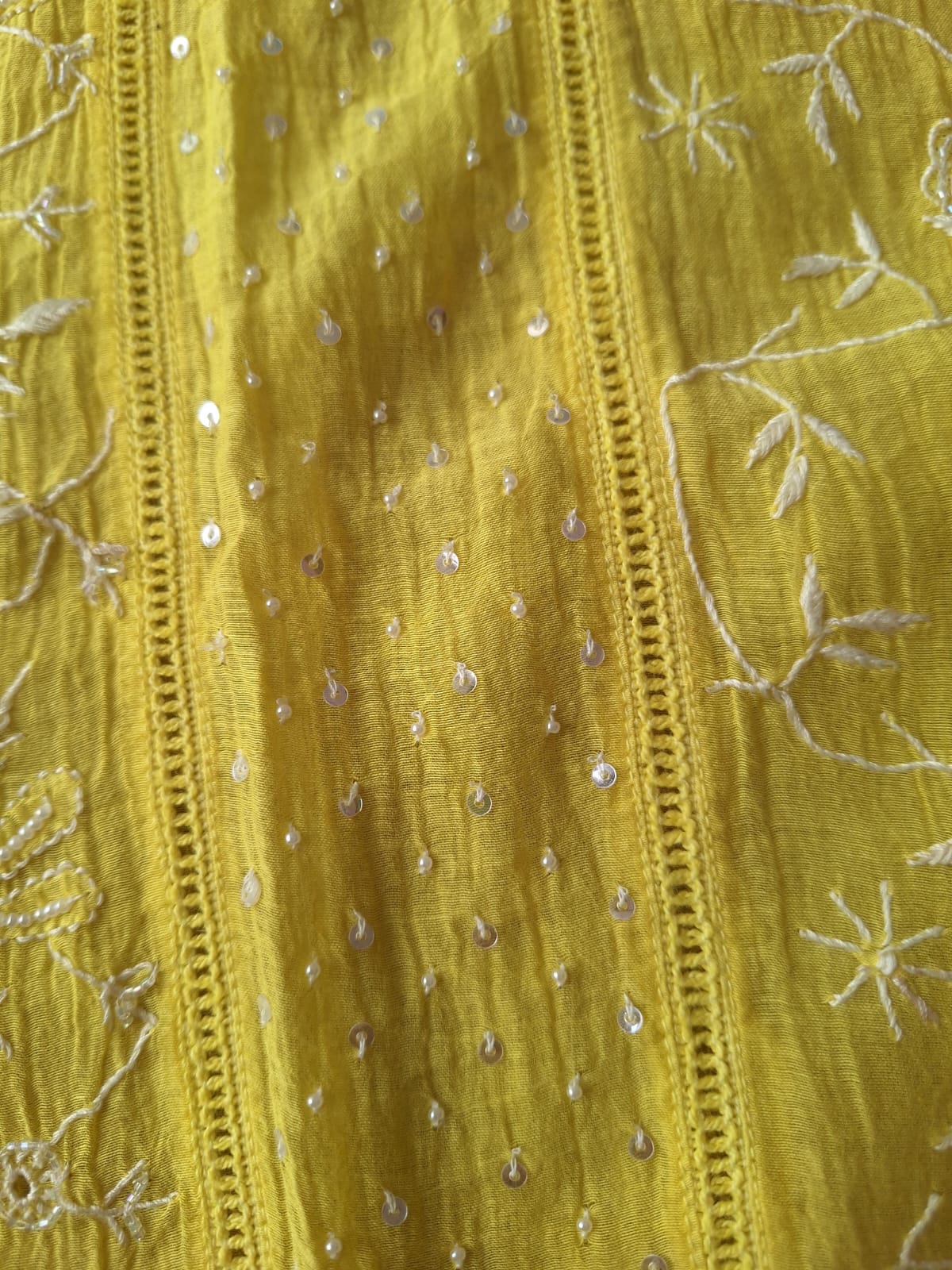 Mul Chanderi kurta dupatta with embellishments