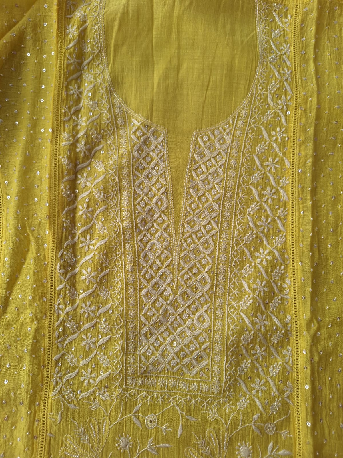 Mul Chanderi kurta dupatta with embellishments