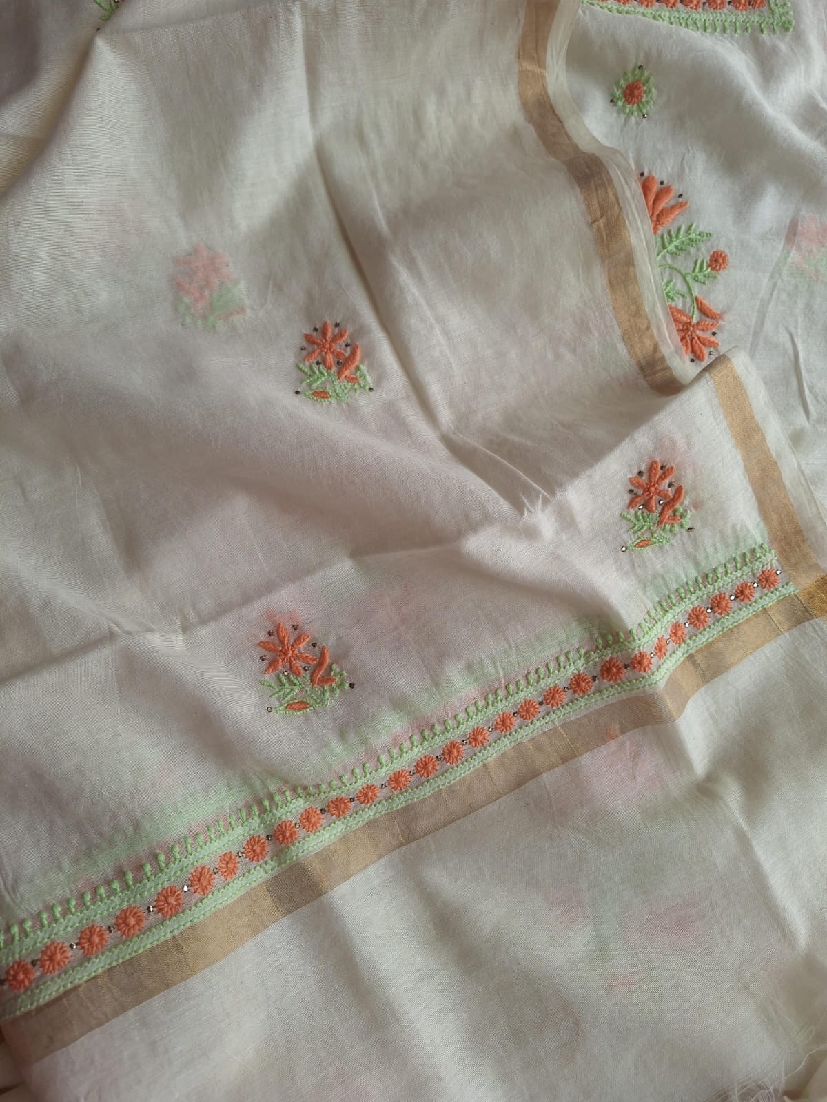 Chanderi Kurta and Dupatta with Multicolored chikanakari and Mukaish