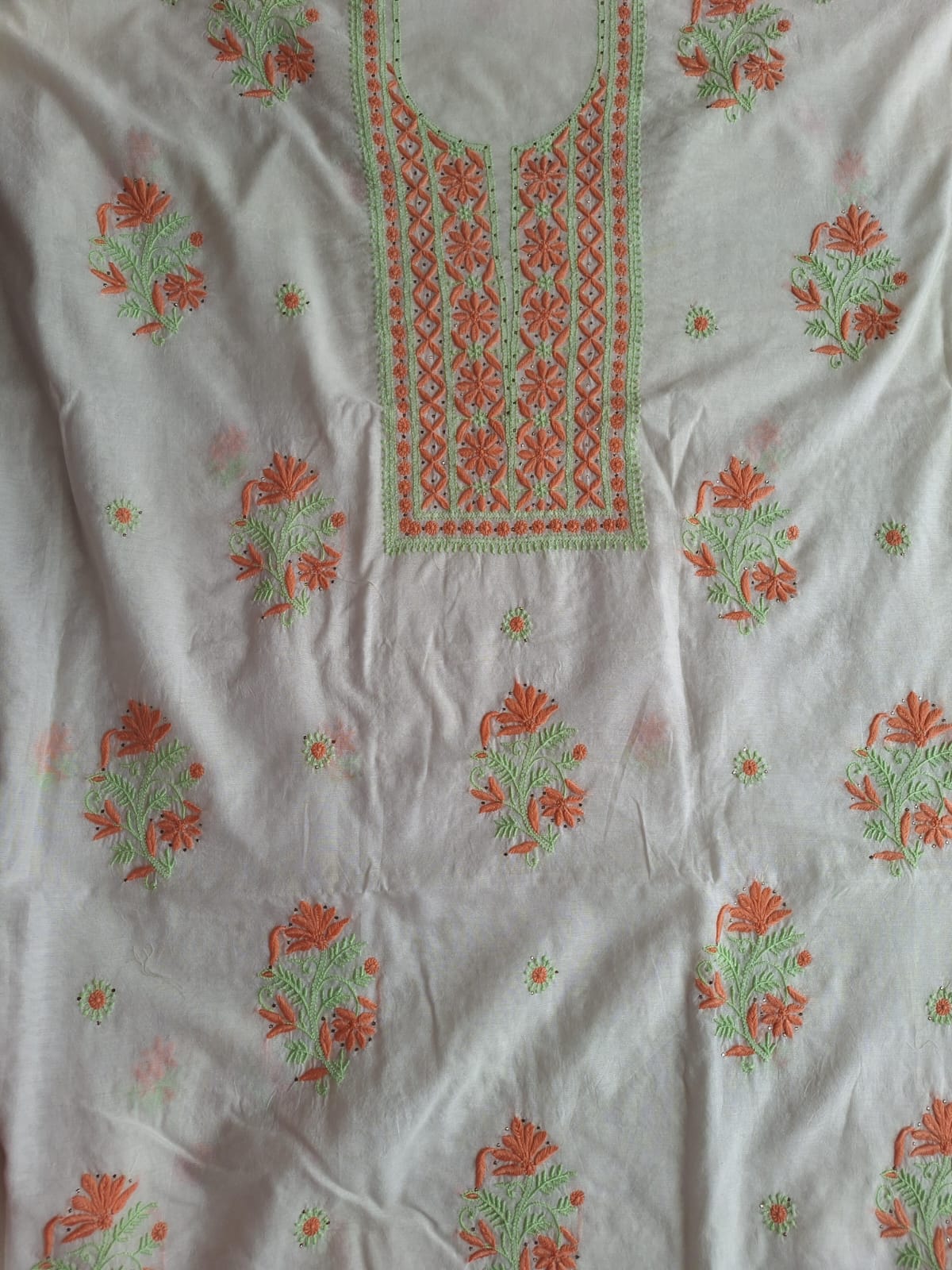 Chanderi Kurta and Dupatta with Multicolored chikanakari and Mukaish