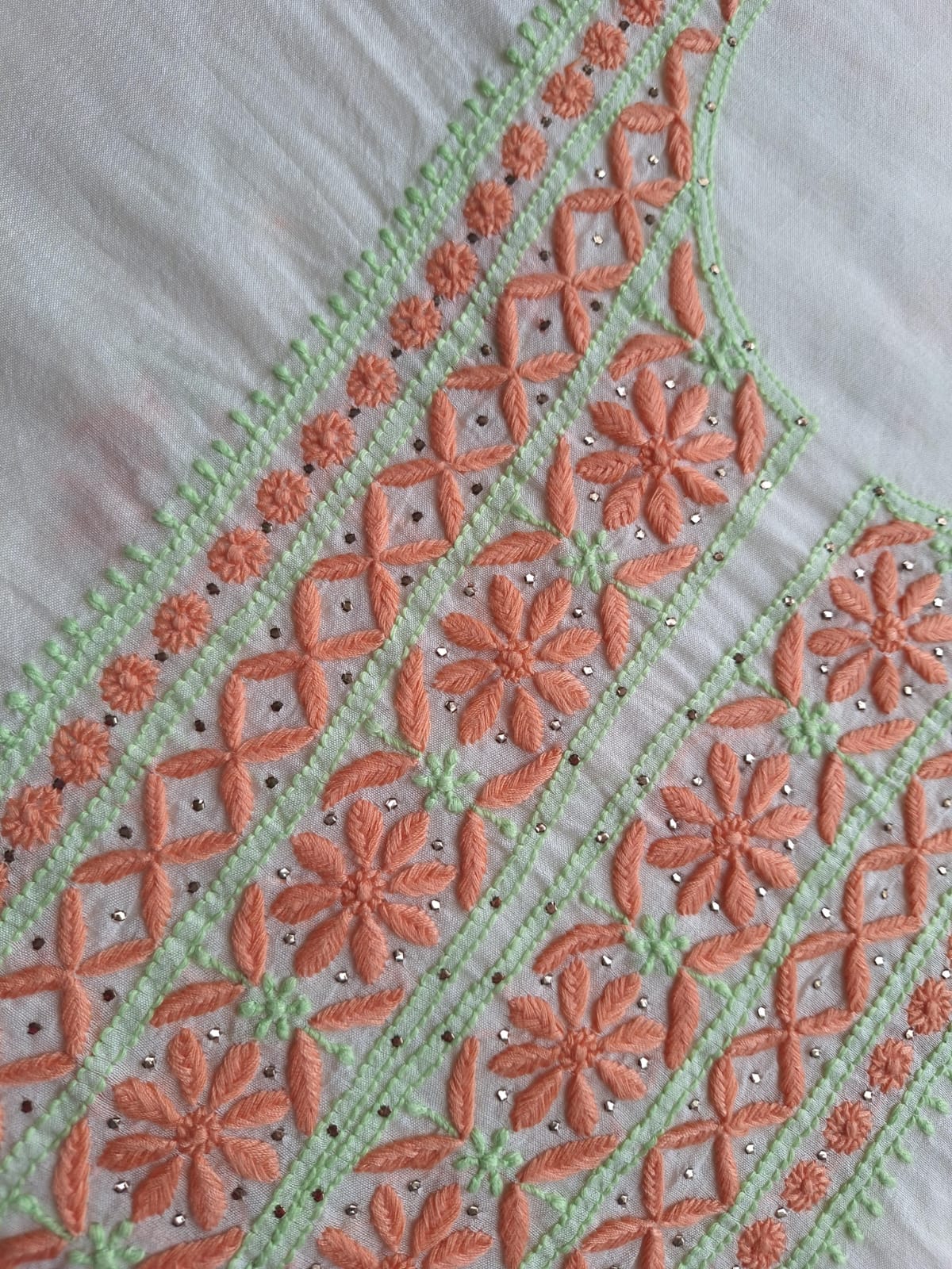 Chanderi Kurta and Dupatta with Multicolored chikanakari and Mukaish