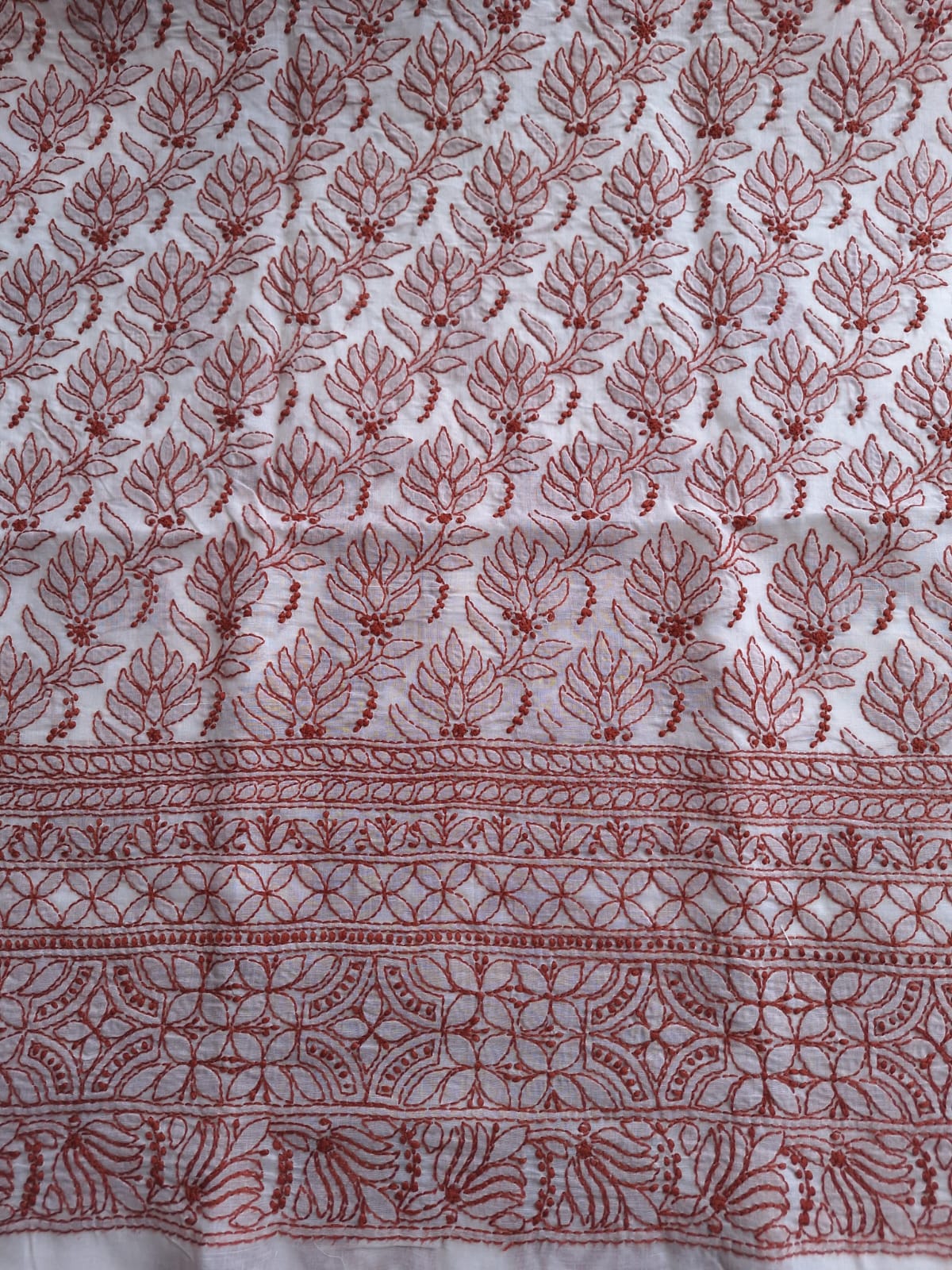 Cotton White base kurta with Colored Chikankari