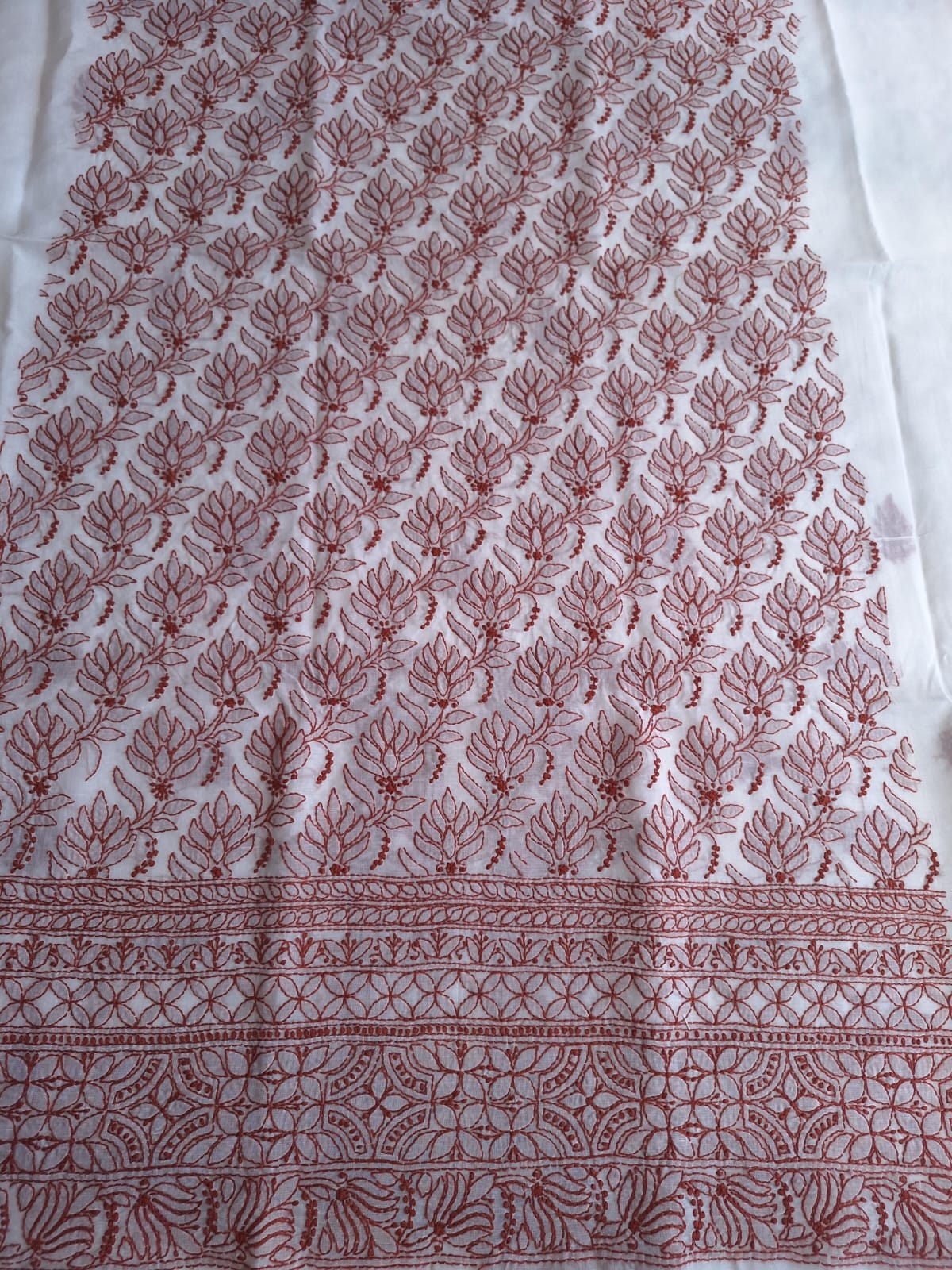 Cotton White base kurta with Colored Chikankari