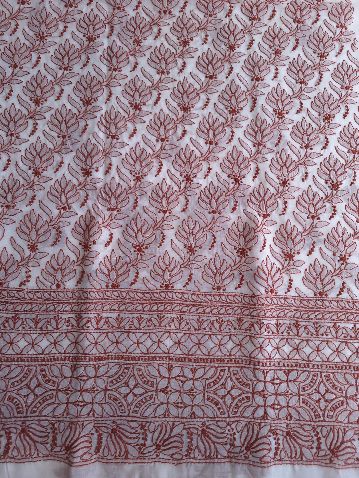 Cotton White base kurta with Colored Chikankari