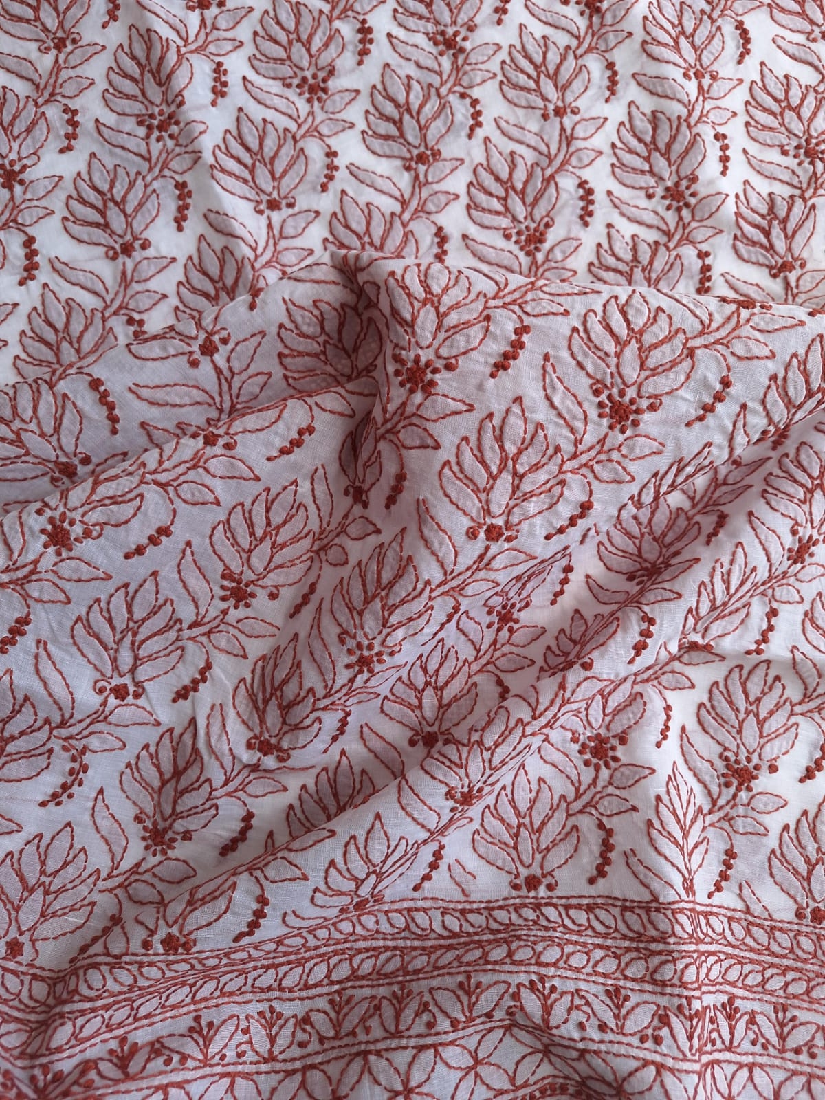 Cotton White base kurta with Colored Chikankari