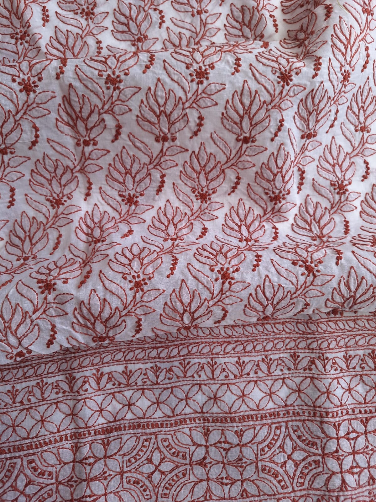 Cotton White base kurta with Colored Chikankari