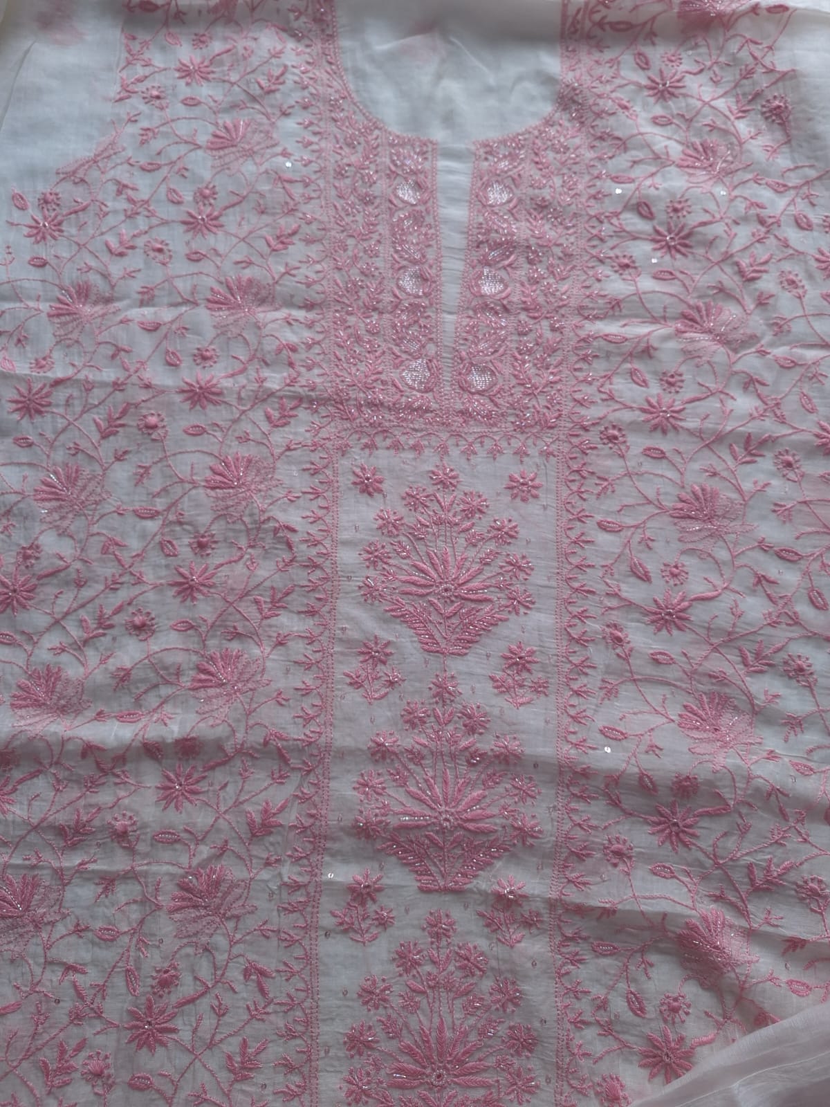 Mul Chanderi kurta dupatta with Fine chikankari and Embellishment