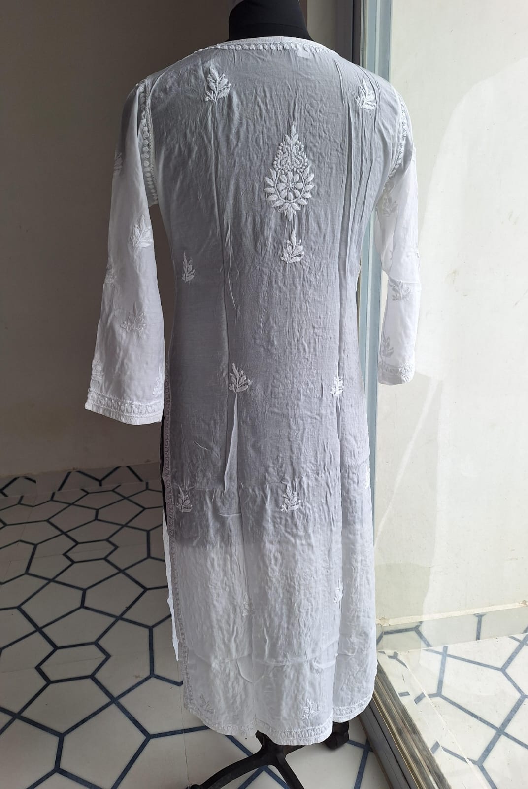 White Muslin Kurti with Beautiful Ghas Patti work