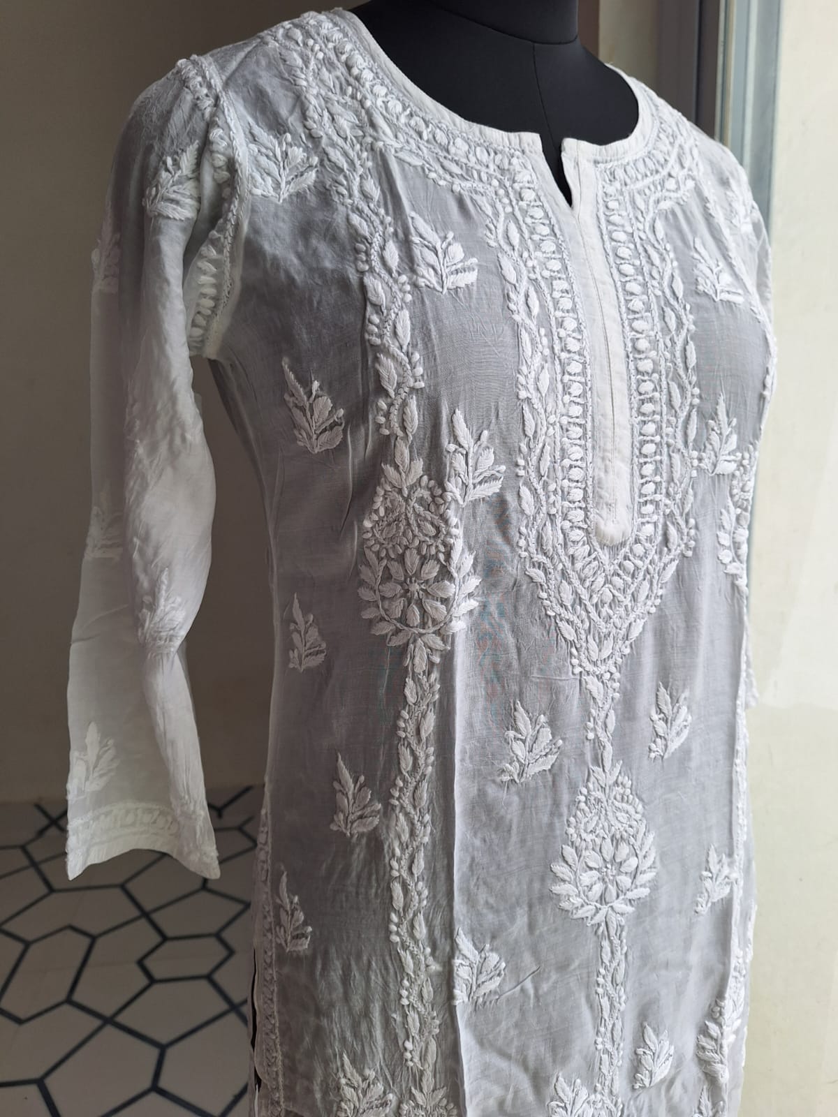 White Muslin Kurti with Beautiful Ghas Patti work