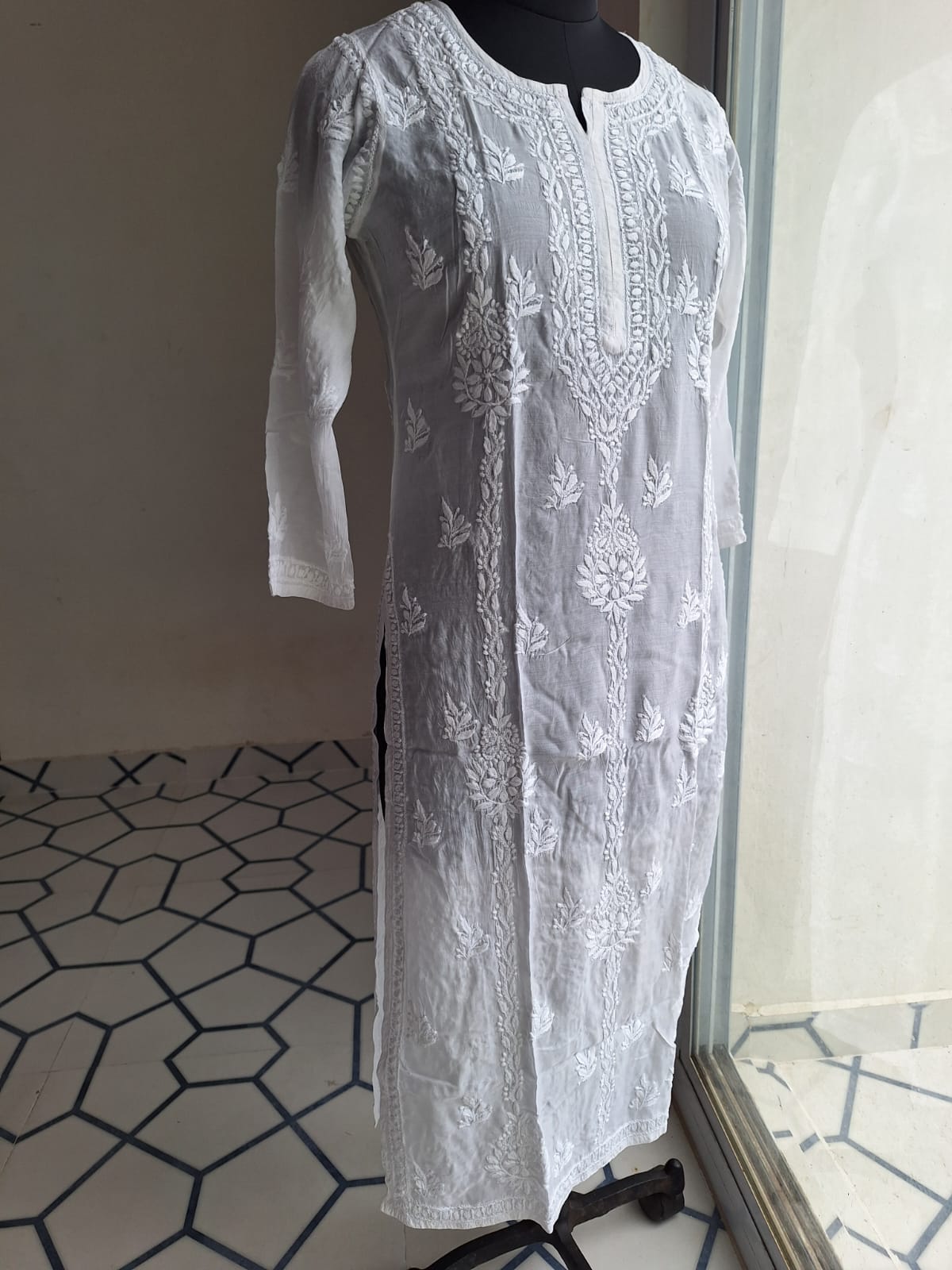 White Muslin Kurti with Beautiful Ghas Patti work