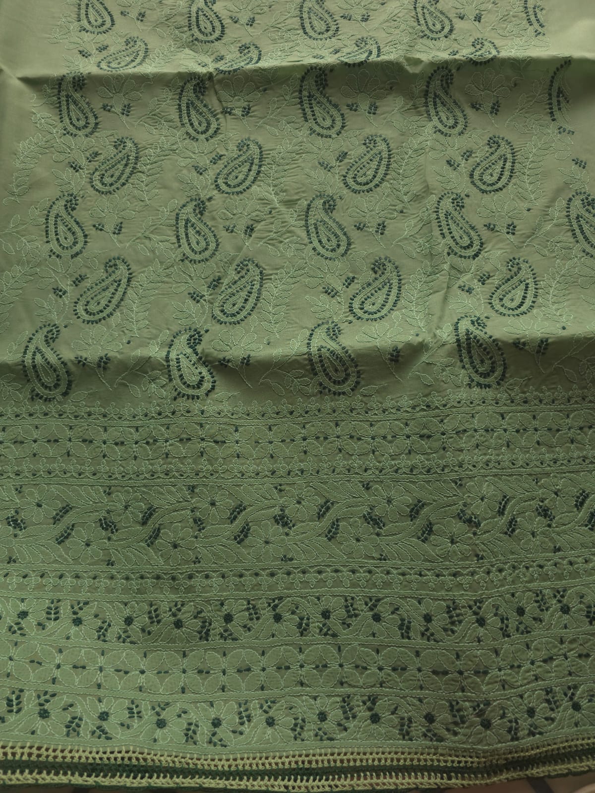Green Cotton full set with fine dual tone chikankari