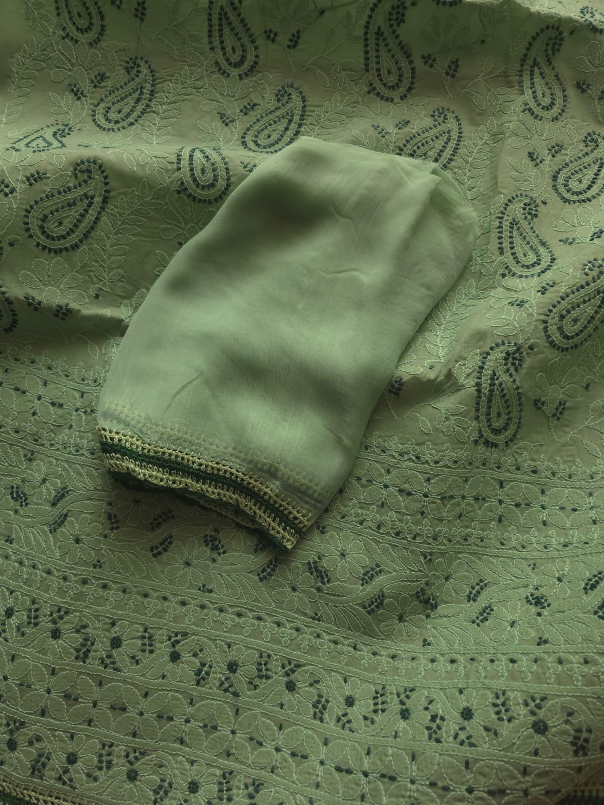 Green Cotton full set with fine dual tone chikankari