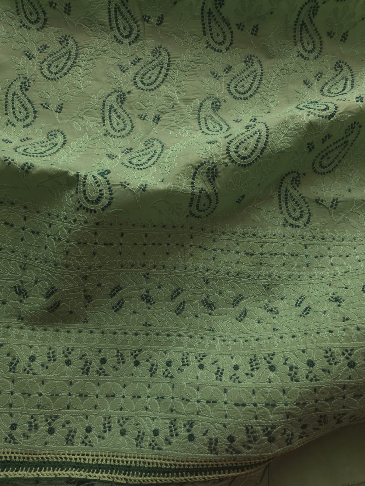 Green Cotton full set with fine dual tone chikankari