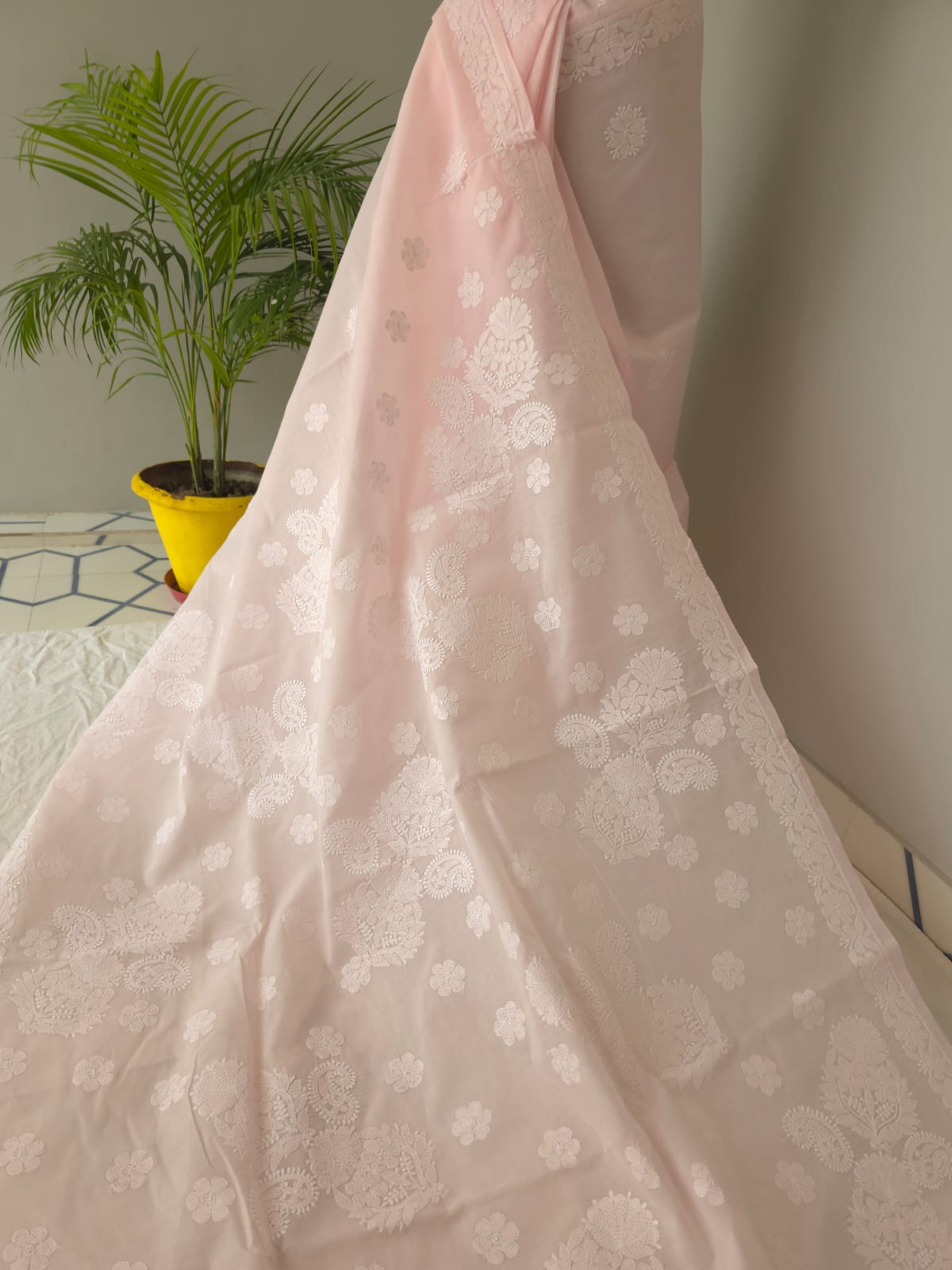 Baby pink Cotton saree with beautiful chikankari