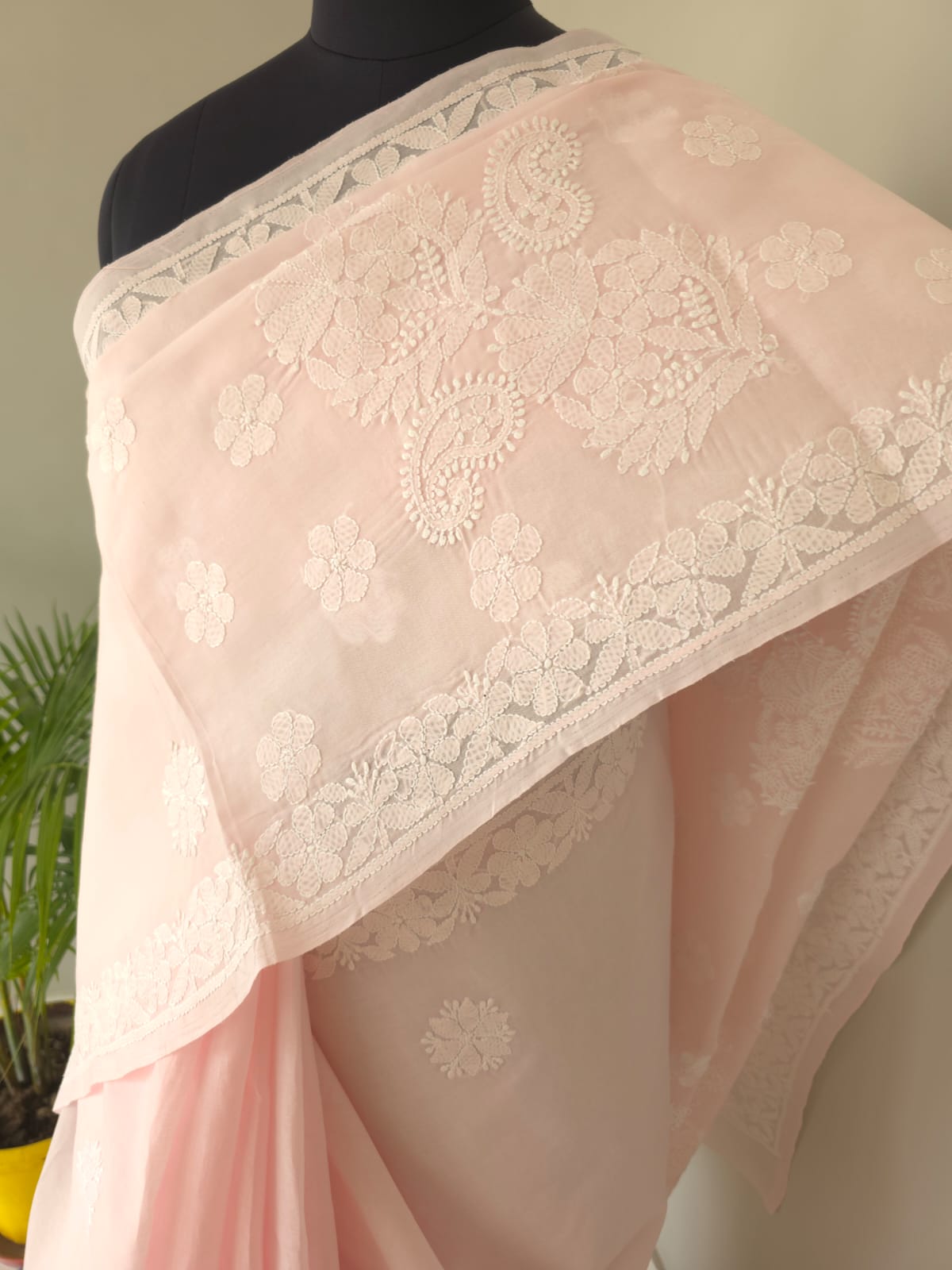 Baby pink Cotton saree with beautiful chikankari