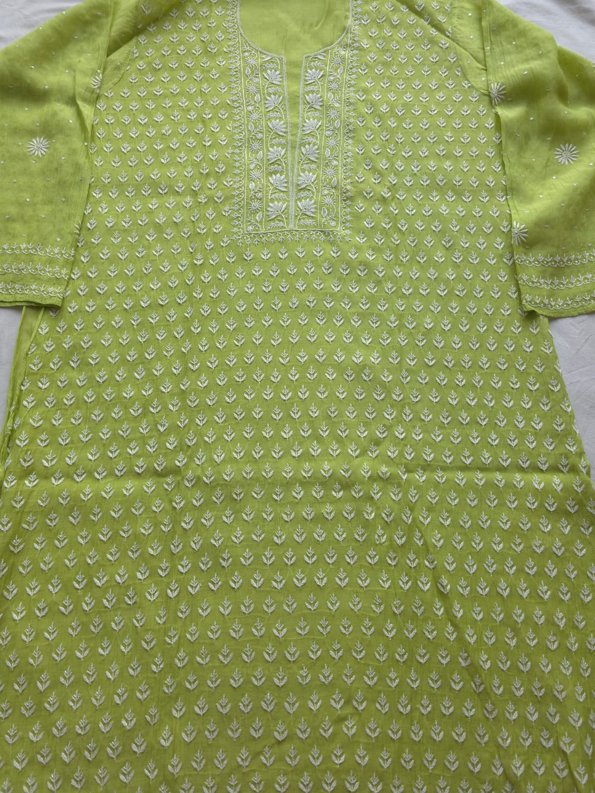 Lime green Mul chanderi Kurta and Dupatta with Chikankari embellishments