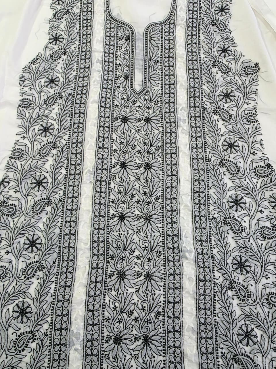 white cotton kurta fabric with Black chikankari and daraz