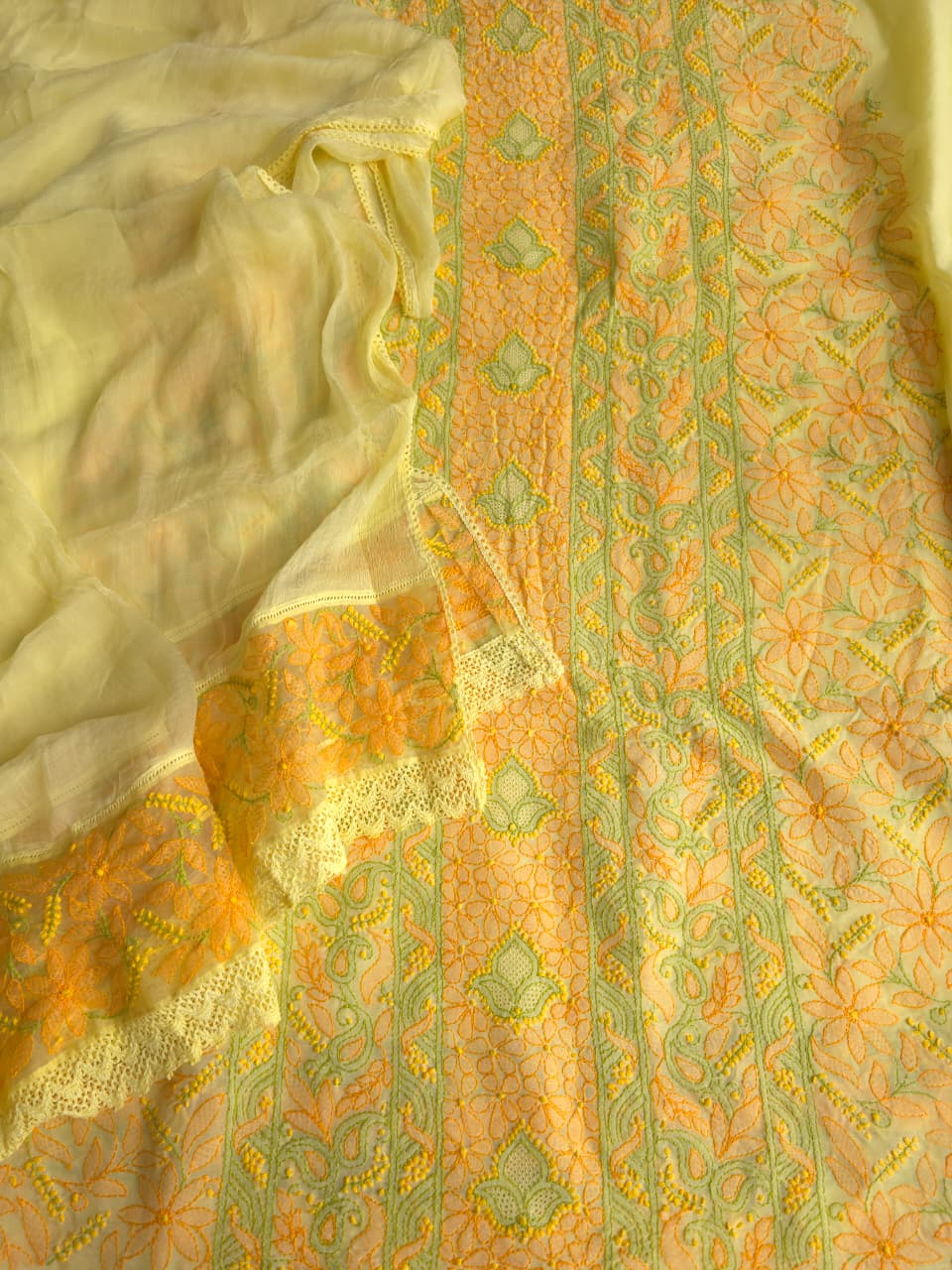 Bright Lemon yellow premium Cotton full set with COntrast chikankari
