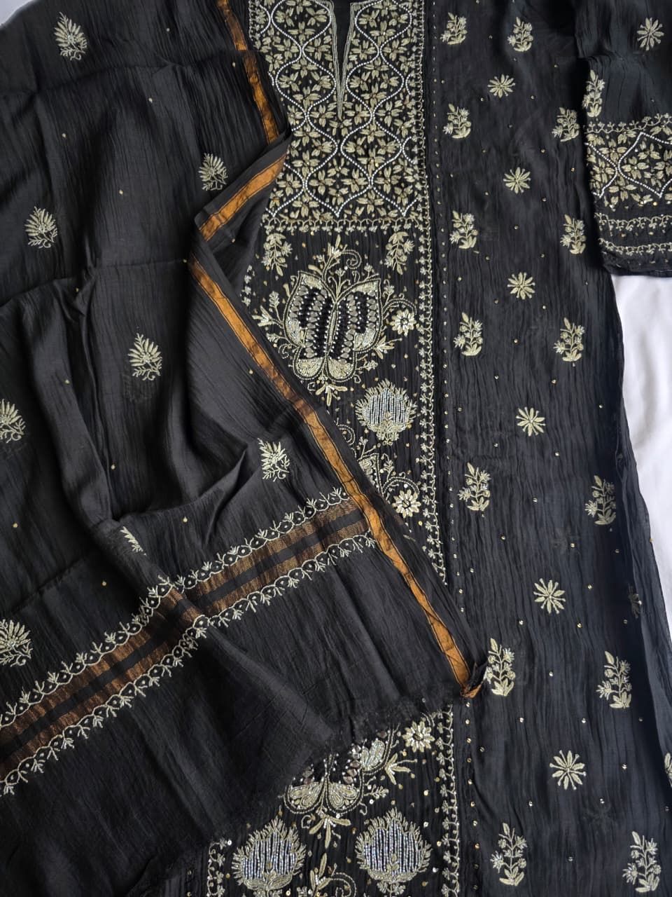 Semistitched Mul chanderi kurta dupatta with Butterfly motifs
