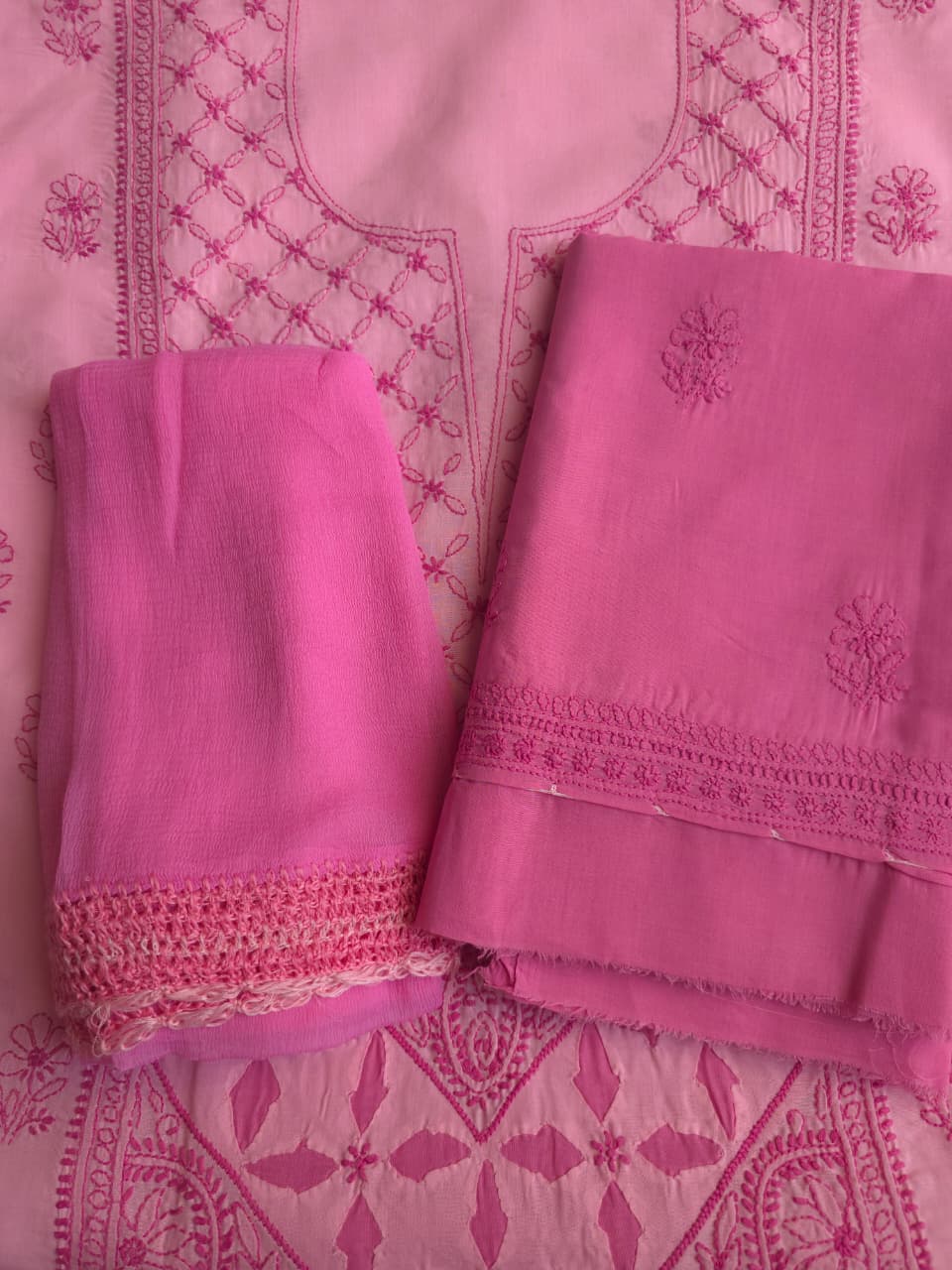 Pink cotton full set with fine handwork Daraz applique