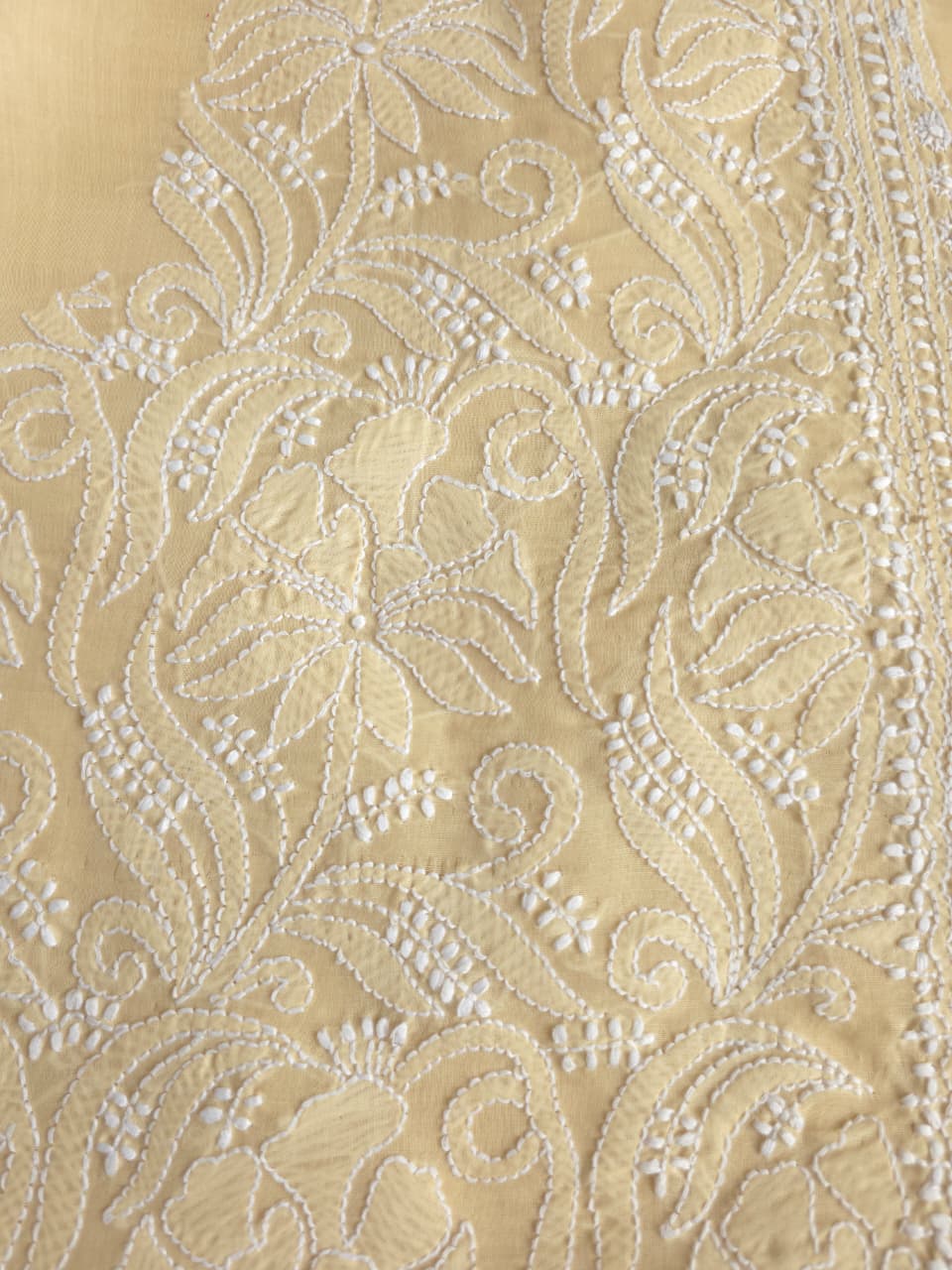 Beige cotton full set with extremely fine handwork