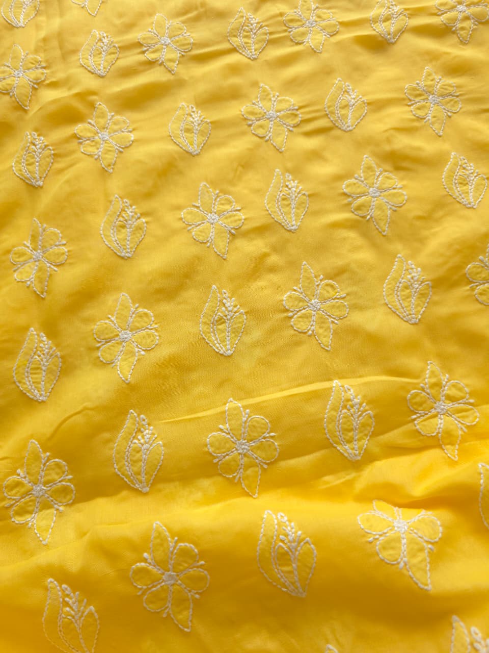 Mango Yellow cotton full set with neckline and butas