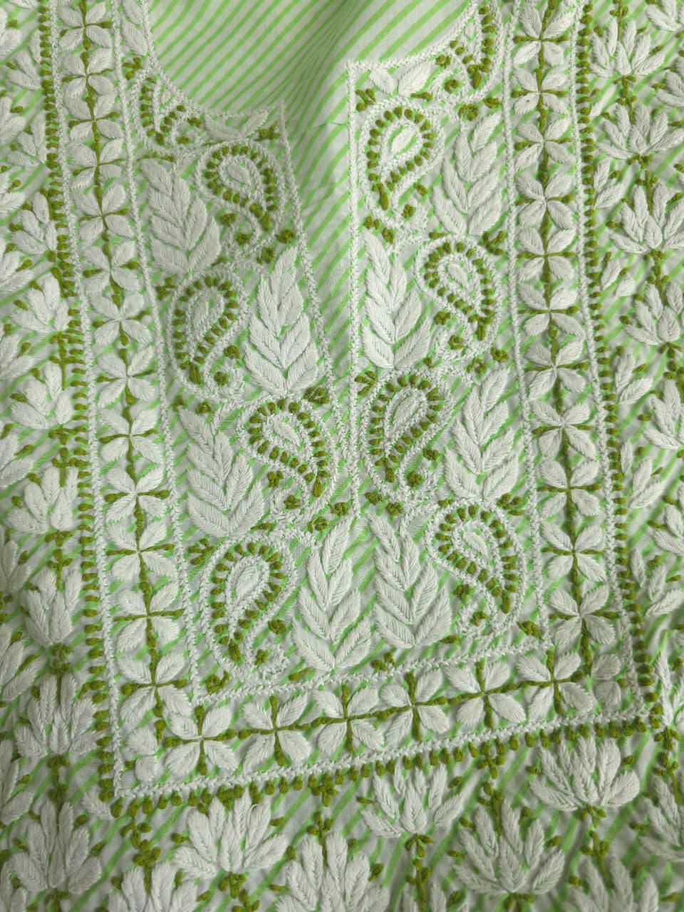 Green cotton Leheriya kurta fabric with Jaalwork