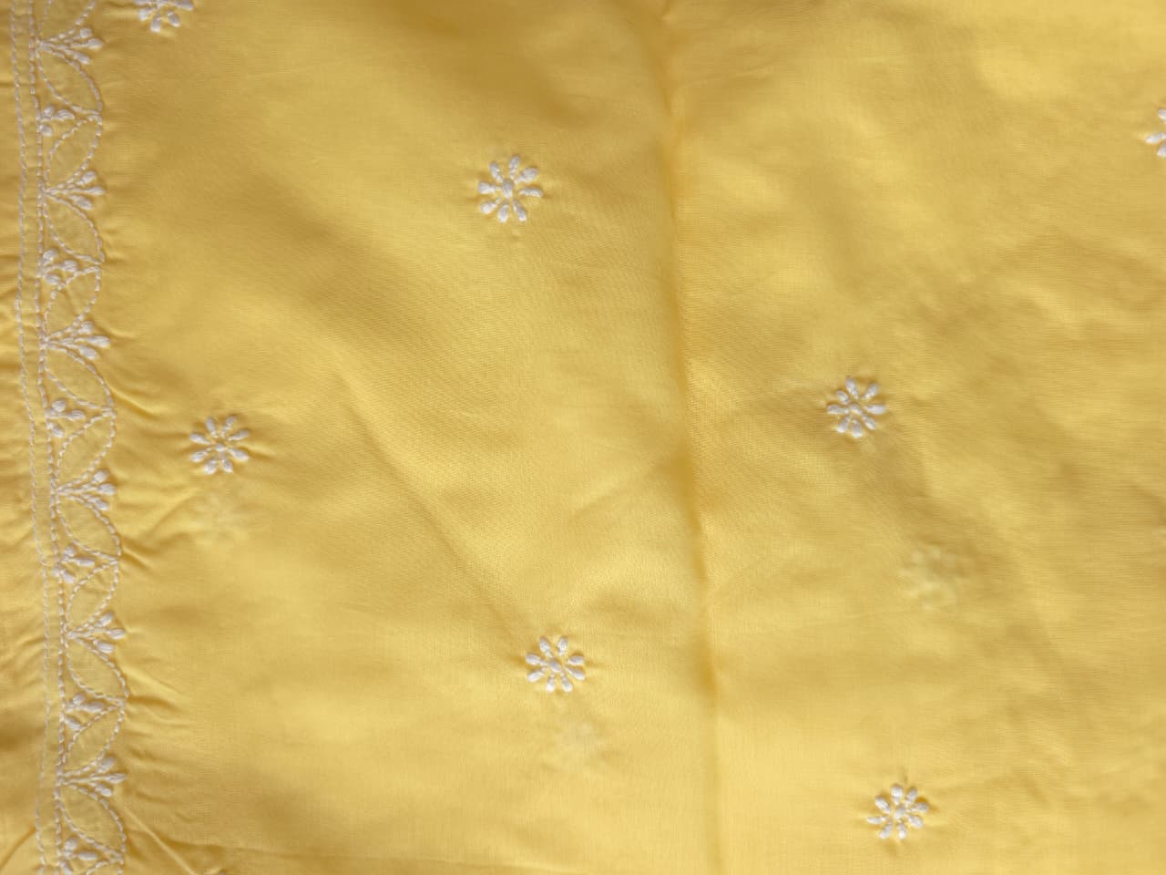 Yellow color cotton full set with fine handwork