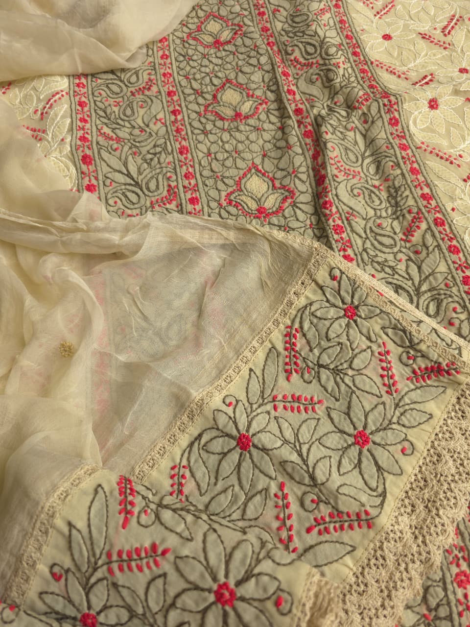 Dusty olive green full set with contrast handwork and jaaliwork