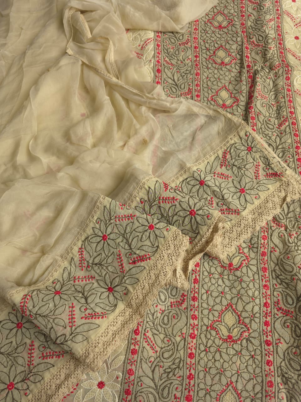 Dusty olive green full set with contrast handwork and jaaliwork