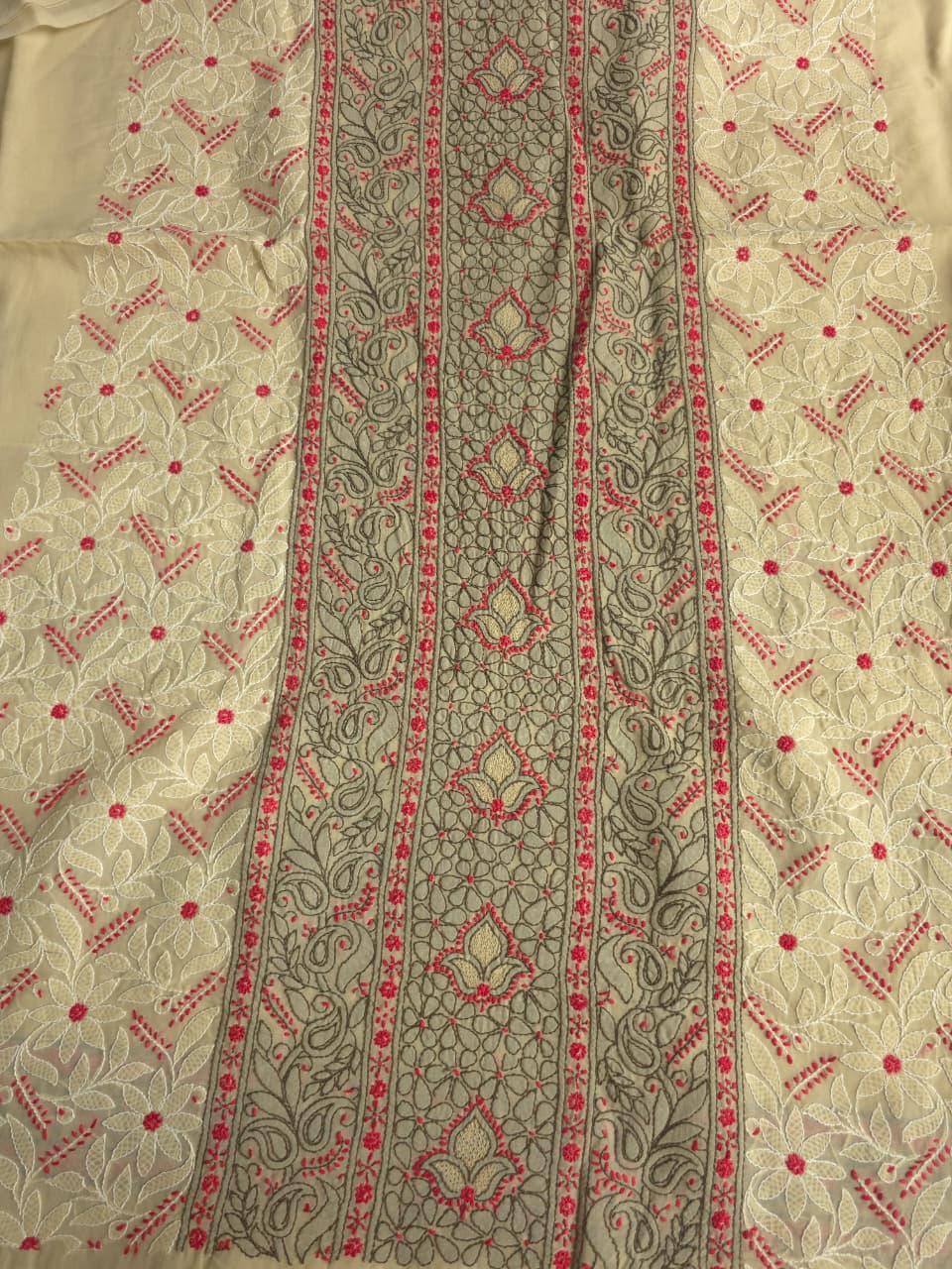 Dusty olive green full set with contrast handwork and jaaliwork