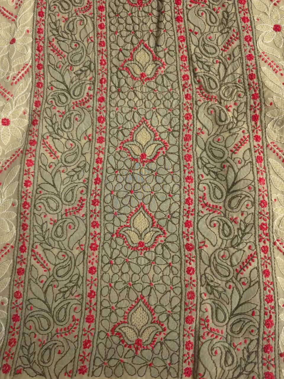 Dusty olive green full set with contrast handwork and jaaliwork