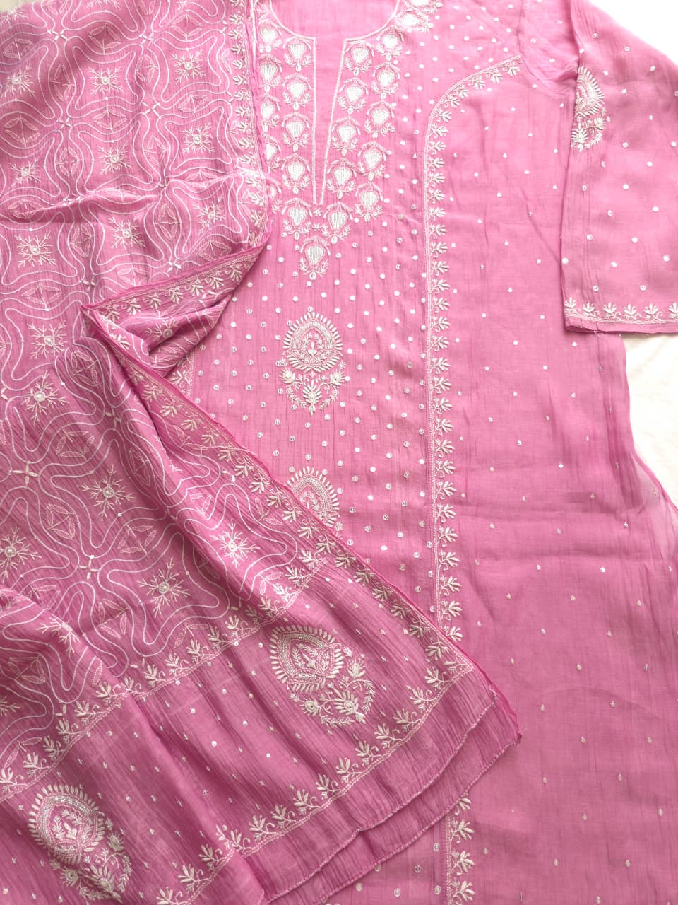 Pinkish Lilac Mul chanderi hand embroidered kurta with Jaal dupatta