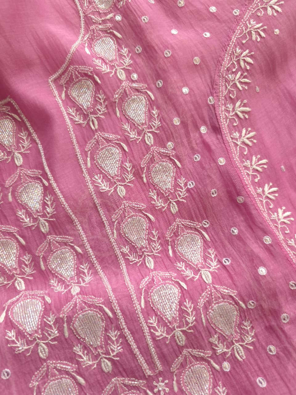 Pinkish Lilac Mul chanderi hand embroidered kurta with Jaal dupatta